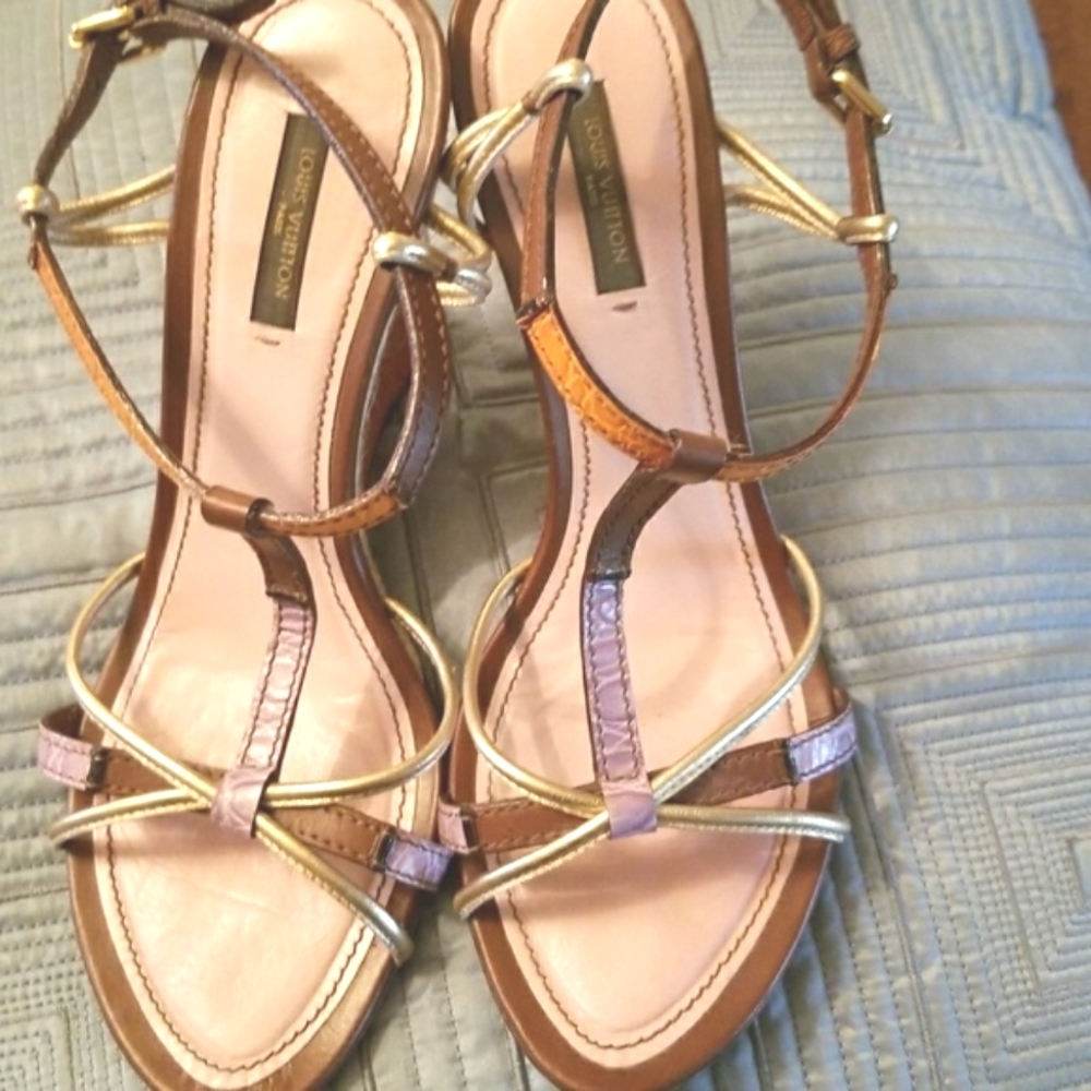 Louis Vuitton Wedges Shoes 100% Authentic. Size 39.5 - Picture 4 of 8